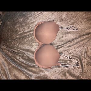 Victoria secret bra